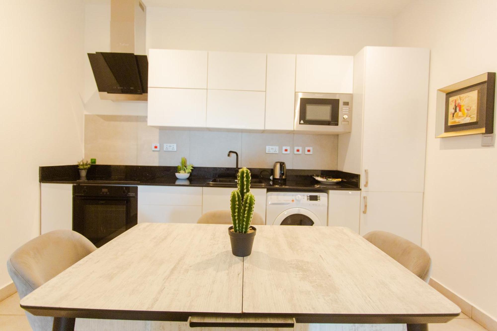 Accra Luxury Apartments @ Pine Court Eksteriør billede